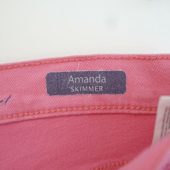 Gloria Vanderbilt Amanda Skimmer Capri Pink Jeans 10P "All Around Slimming"‎ - Picture 8 of 12